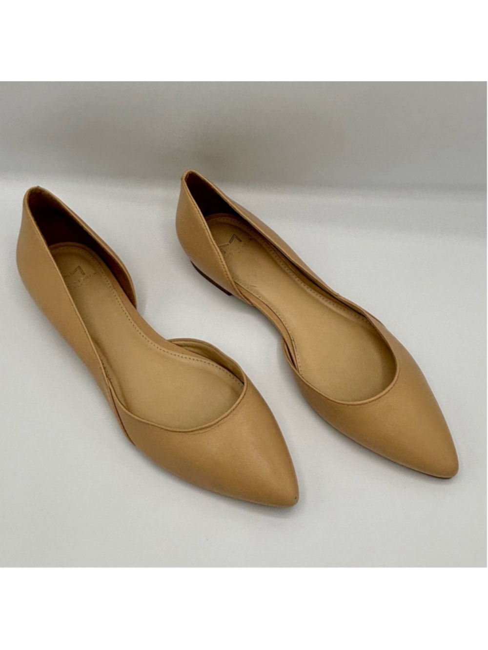 MARC FISHER Sunny Half D'orsay Flat In Beige Leather Size 7.5 - Picture 7 of 14